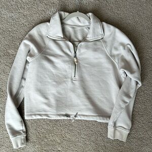 Vuori 1/2 zip sweatshirt